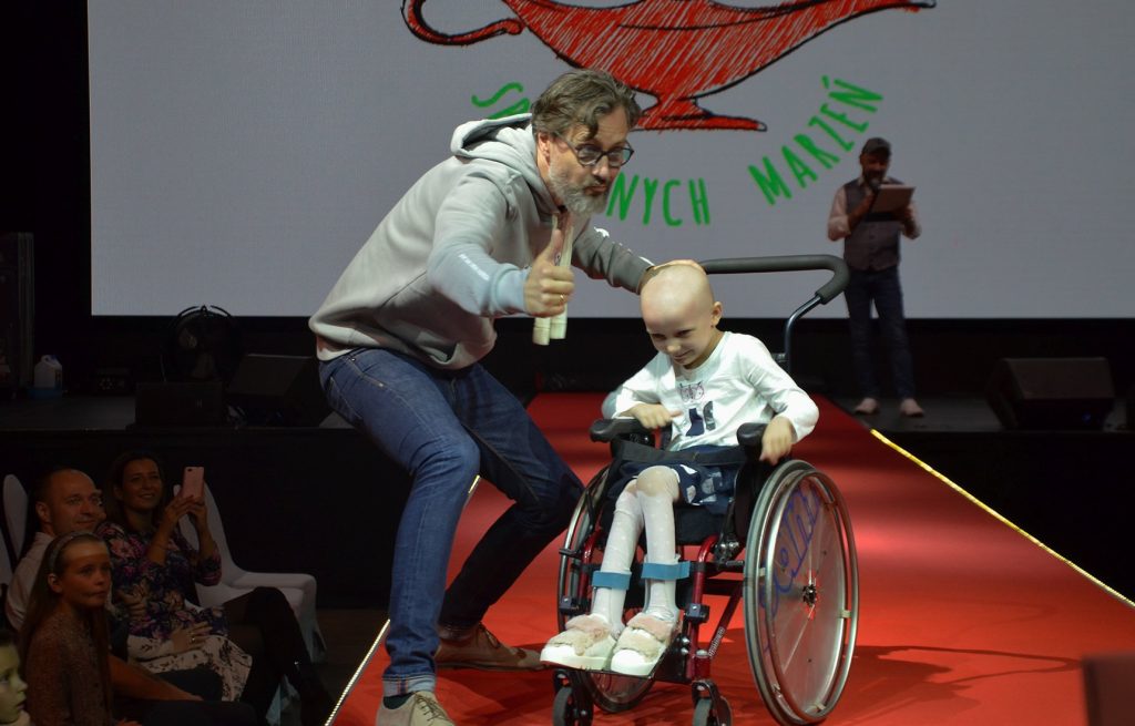 Charytatywny pokaz mody Dzieci Dzieciom