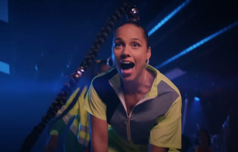Alicia Keys prezentuje utwór Time Machine