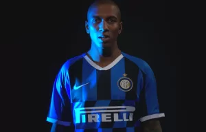Ashley Young Inter