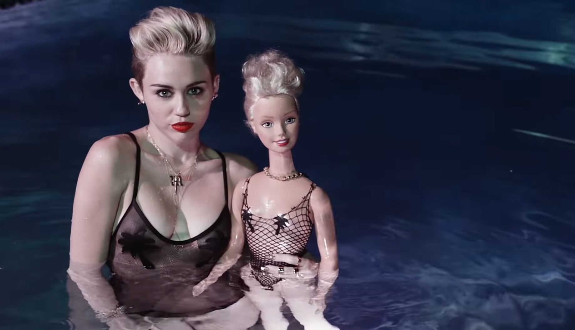 Miley Cyrus / fot. kadr z teledysku "We Can't Stop"