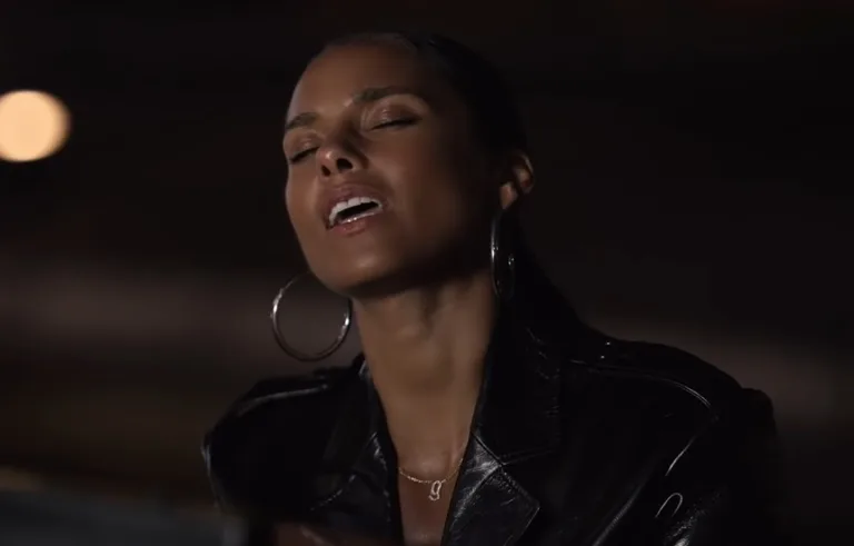 Alicia Keys prezentuje Perfect Way To Die