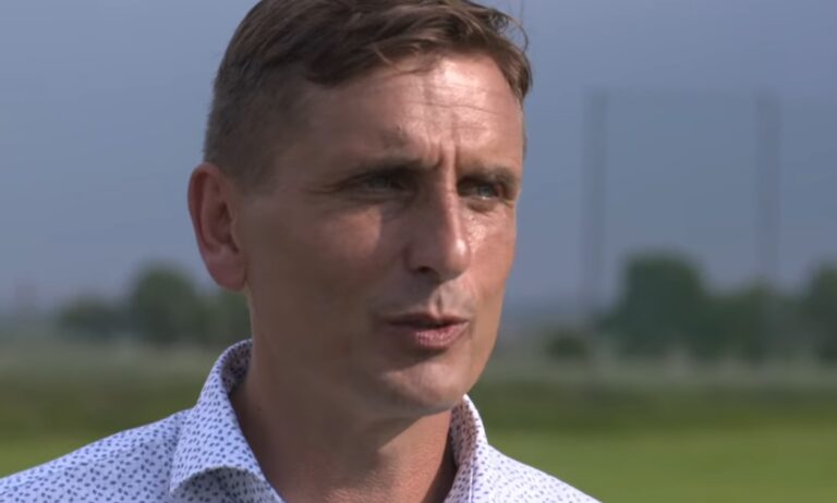 Marcin Brosz trener miesiąca