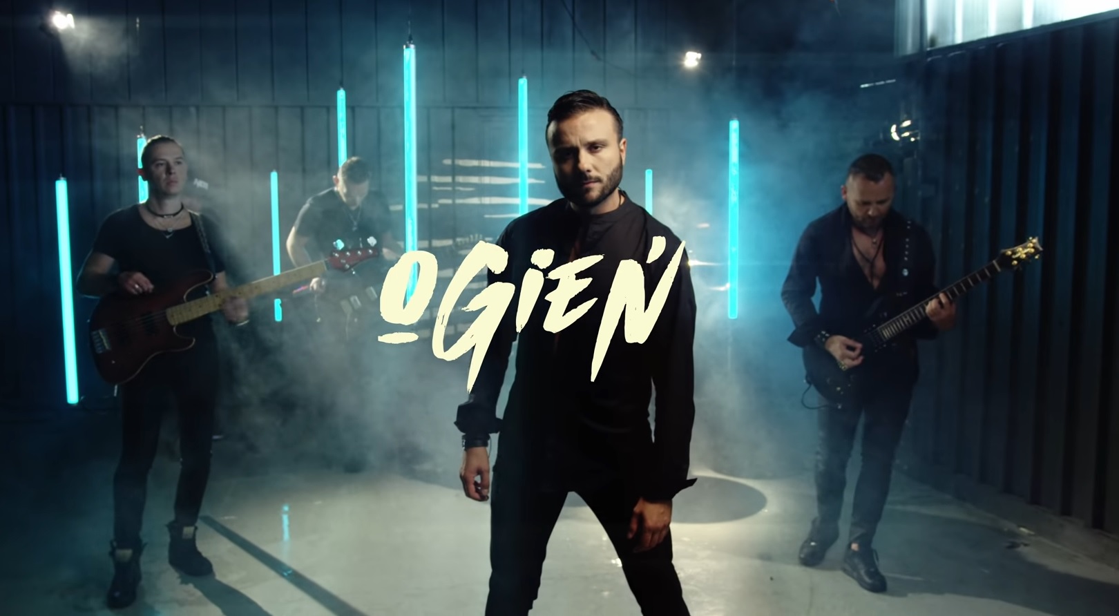 20200923_ogien Fot. Ogień - Nie ma tu nic