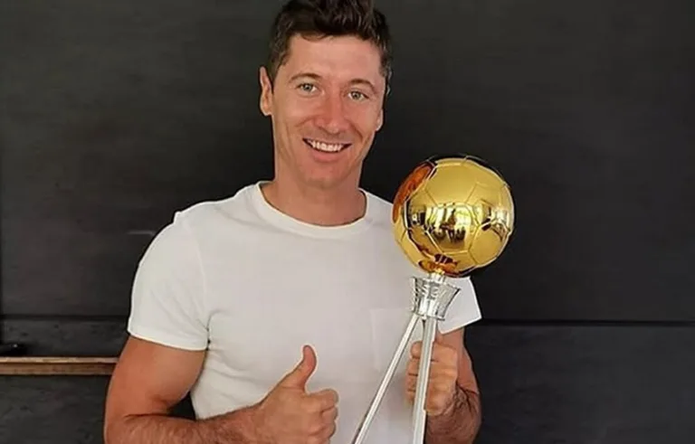 Robert Lewandowski Piłkarz UEFA