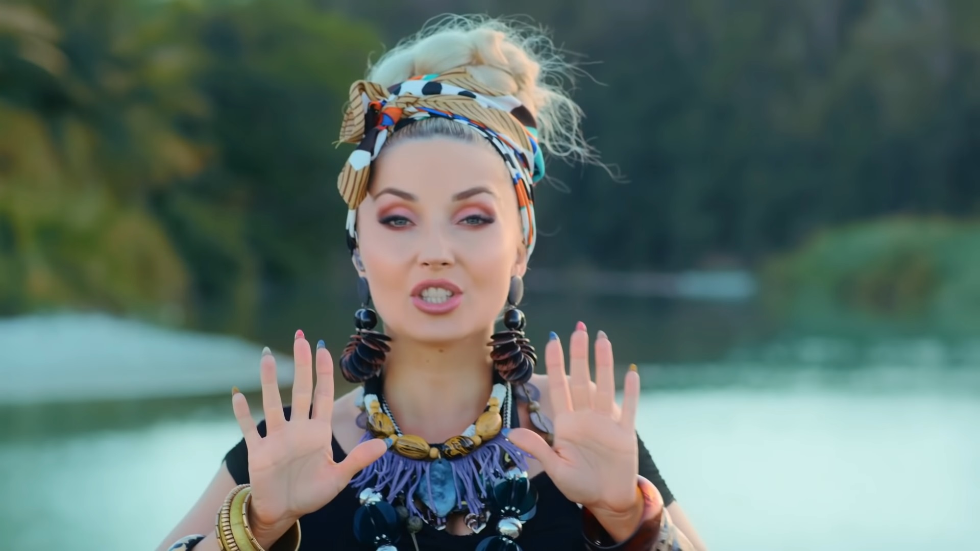 20201102_cleo Cleo, fot. kadr z teledysku "W telefonie"