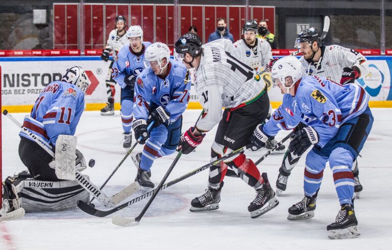 GKS Tychy wygrał sezon hokej