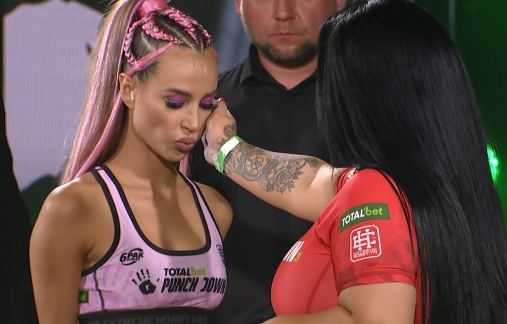 Esmeralda Godlewska vs Anastasiya Yandaltsava