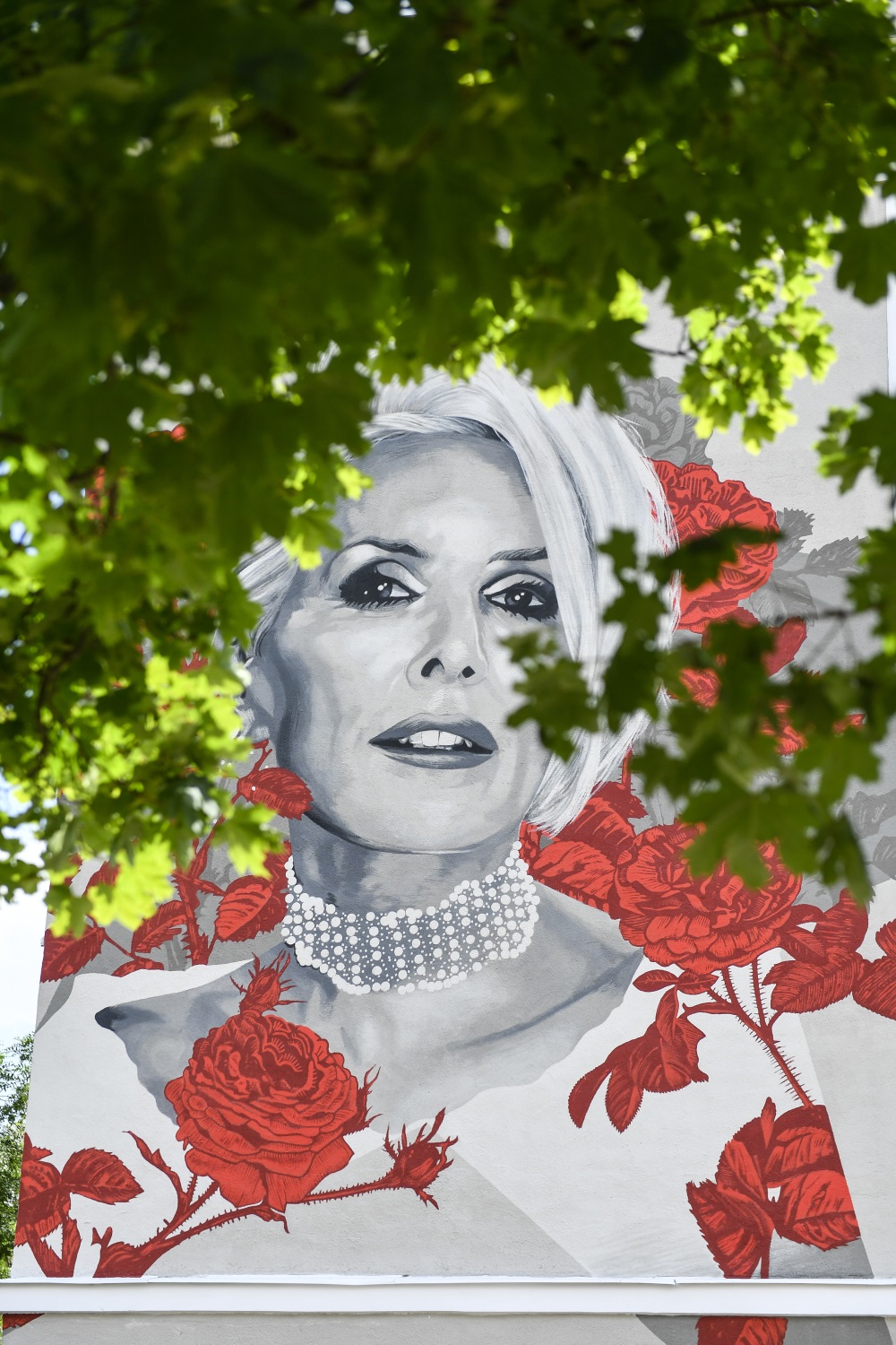 Odsłonięcie muralu Kory