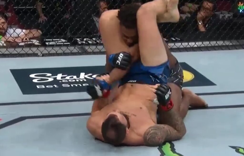 Jamahal Hill złamał rękę