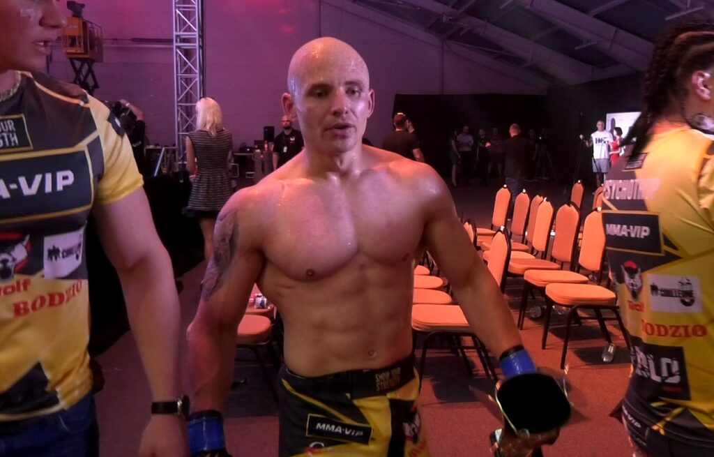 MMA-VIP 2 Antykonfident