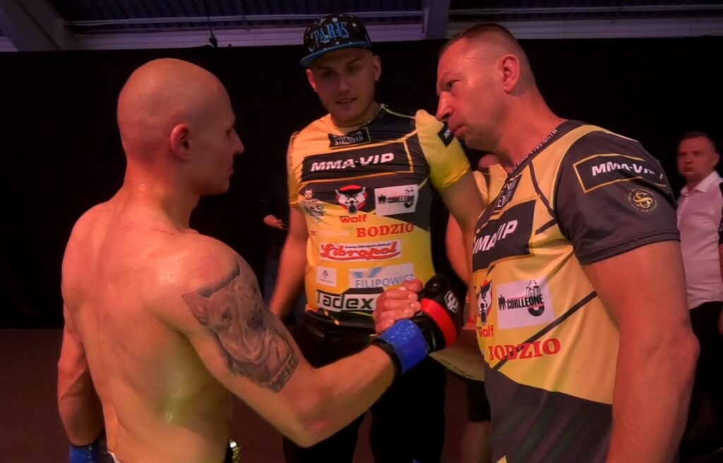 Antykonfident dostaje gratulacje