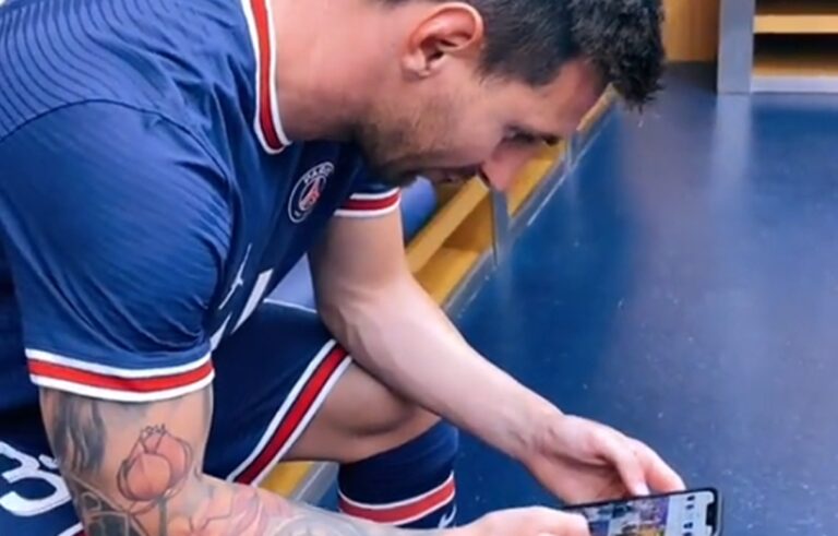 Leo Messi powitany PSG