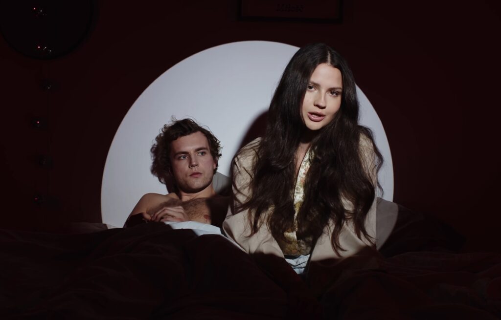 Julia Rocka oficjalną wersję