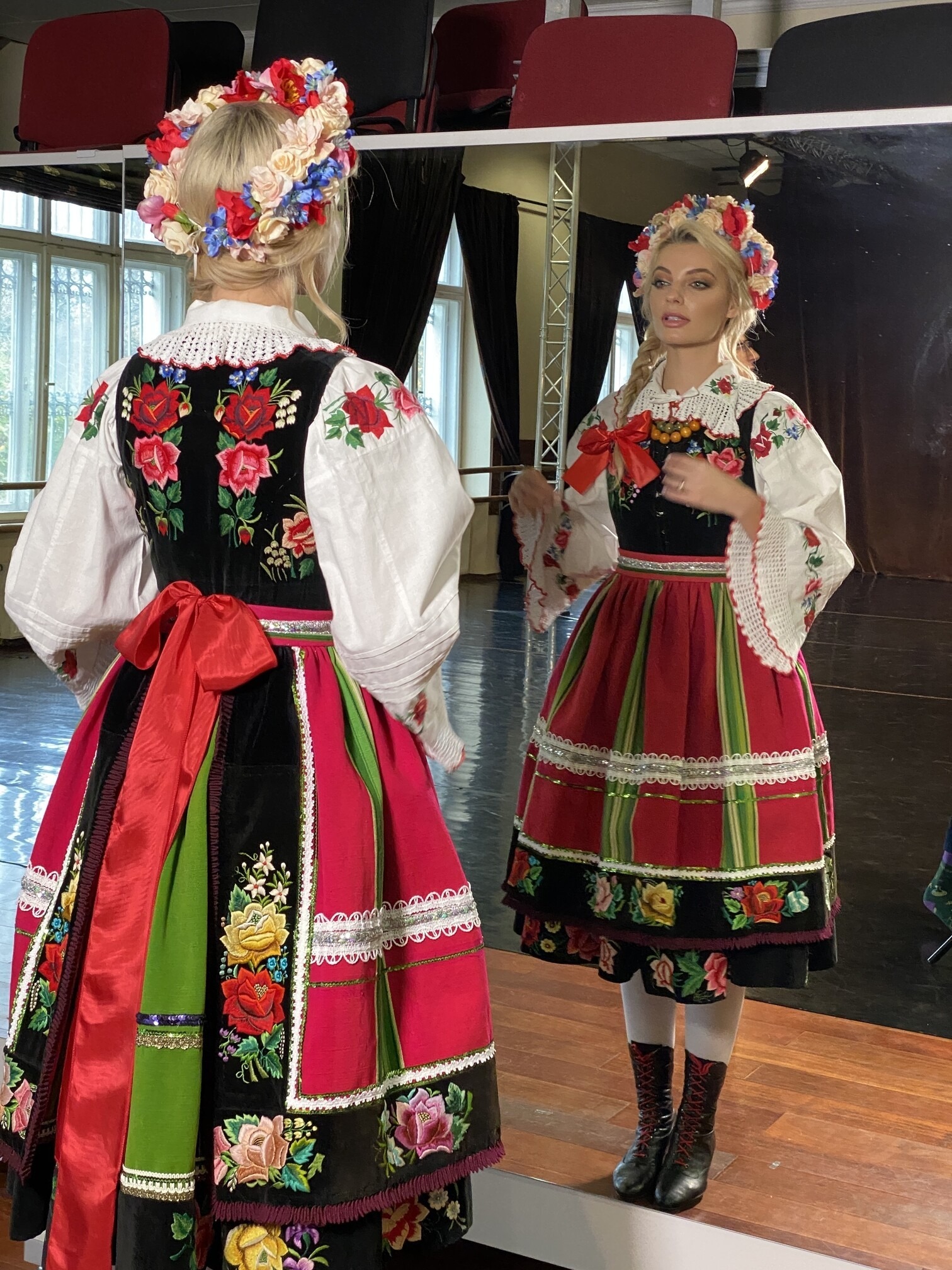 Karolina Bielawska Miss World