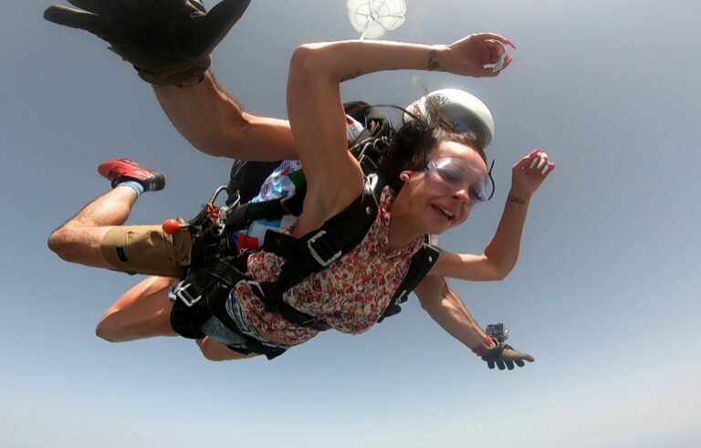 Skoki ze spadochronem warsaw shore