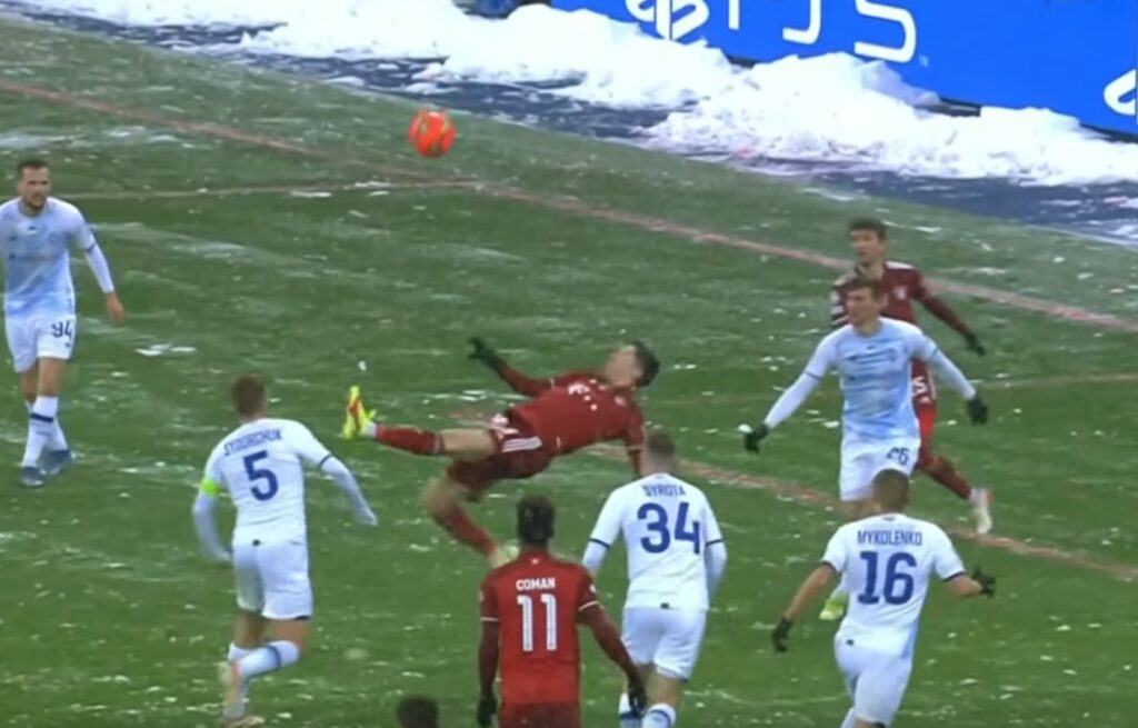 Fenomenalny gol Lewandowskiego Dynamo