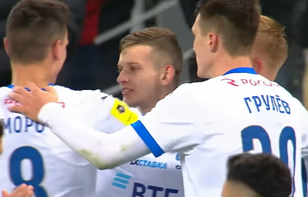 Sebastian Szymański gol asysta