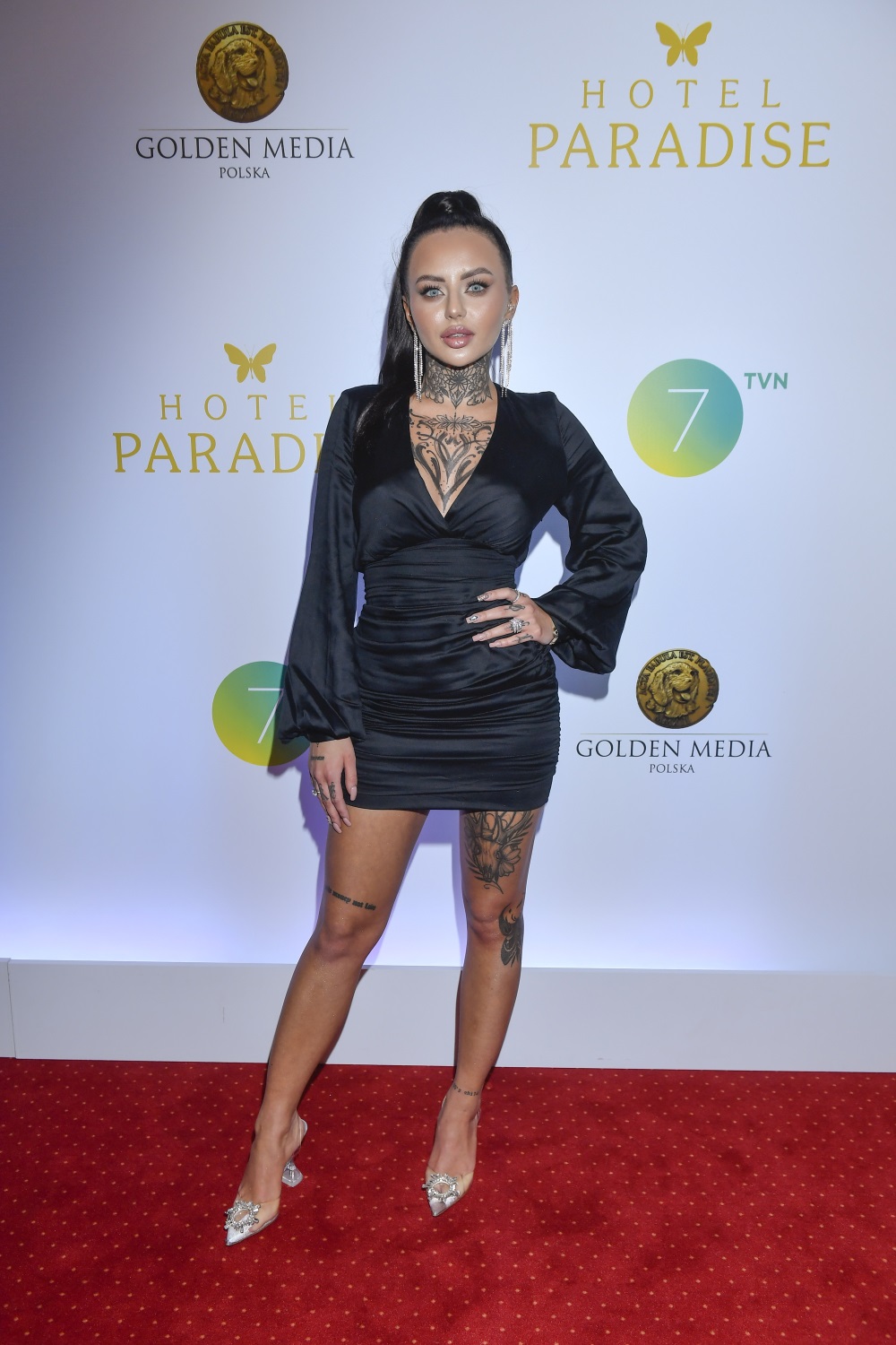 Hotel Paradise 4 Sara