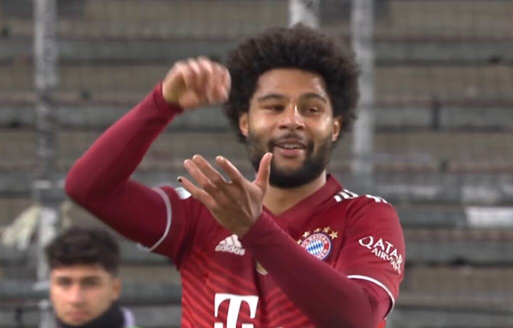 Serge Gnabry hattrick Stuttgart