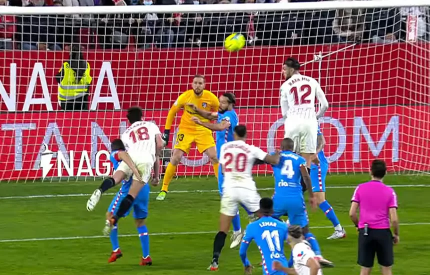 Atlético Lucas Ocampos