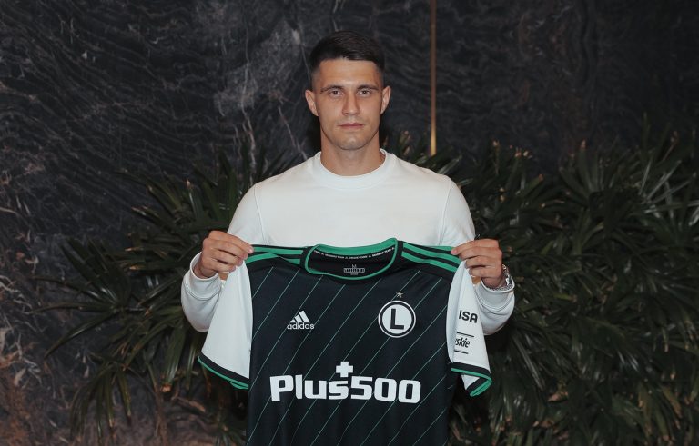 Bartosz Kapustka kontrakt Legia