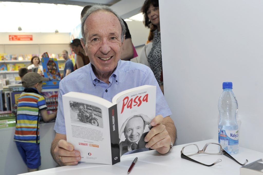 Daniel Passent nie żyje