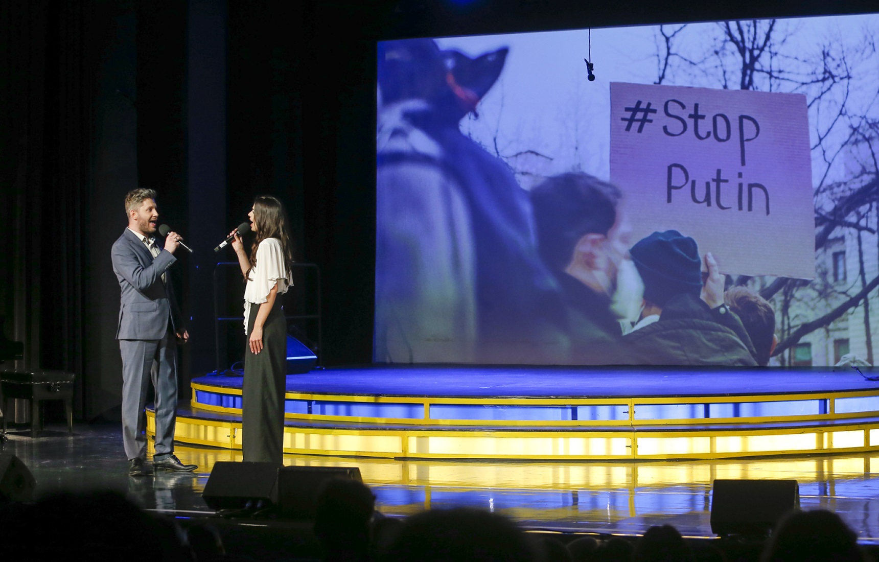 Warszawskie teatry dla Ukrainy