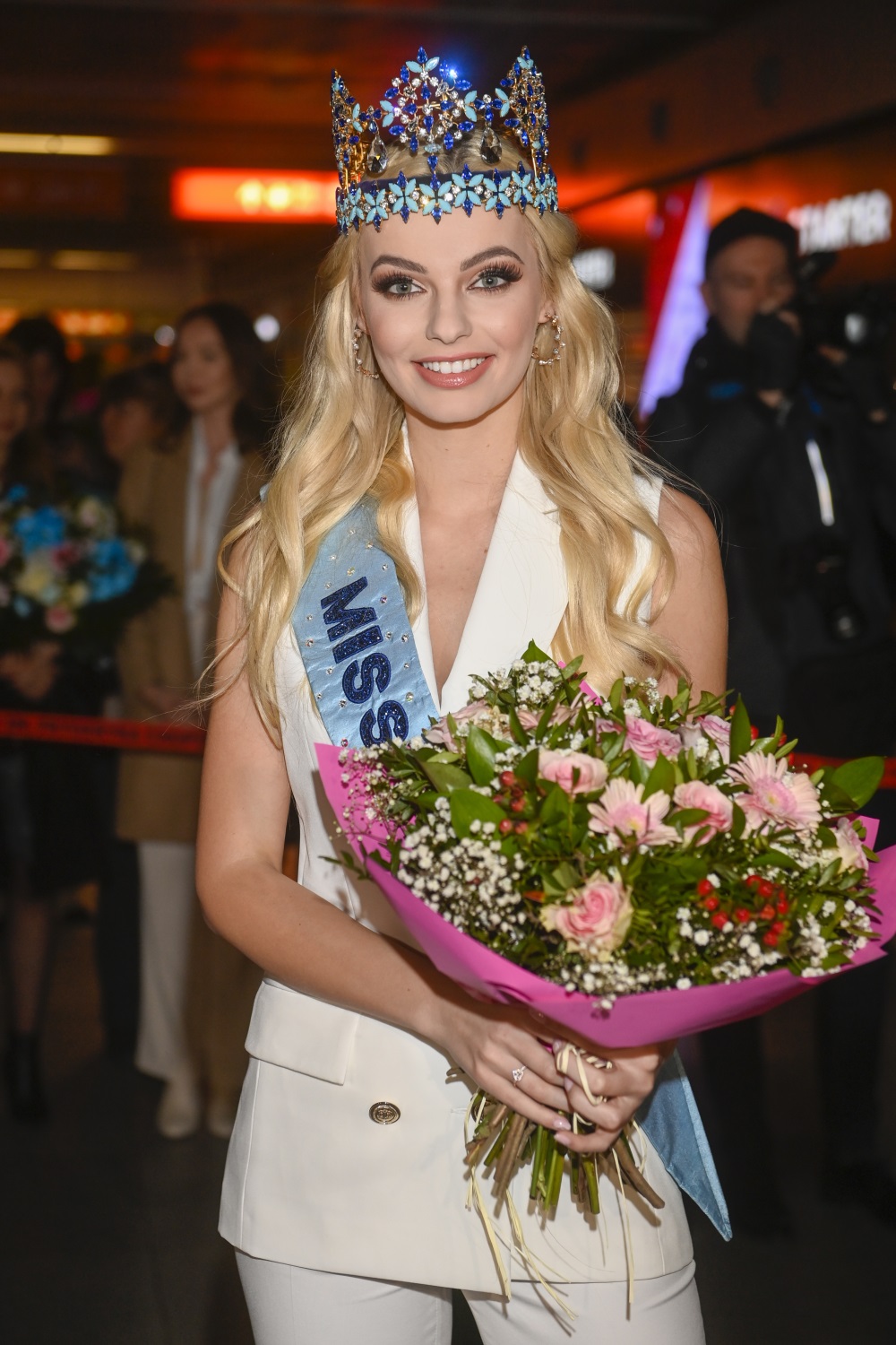 Miss World Karolina Bielawska