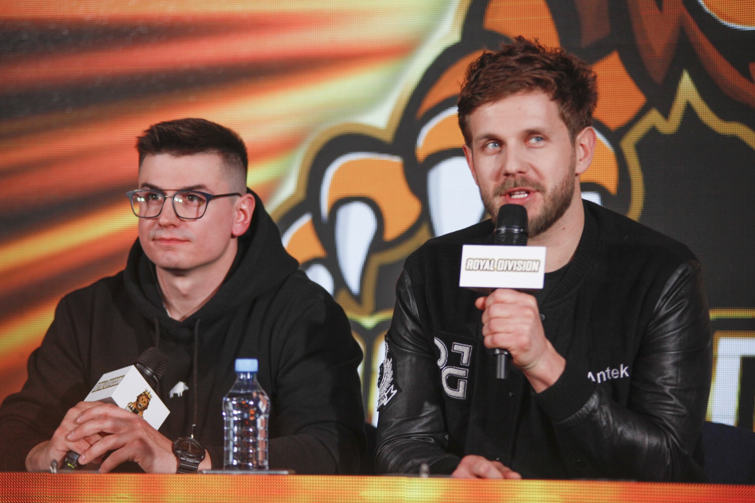 Konferencja Royal Division