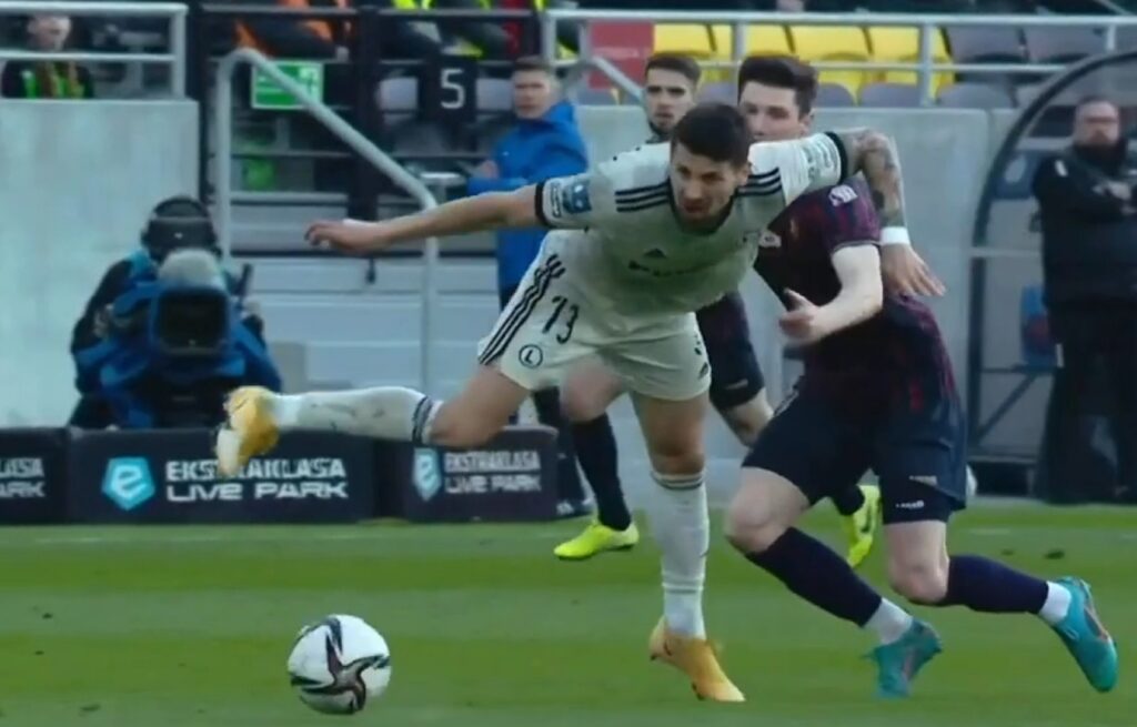 Pogoń Szczecin pokonała Legię