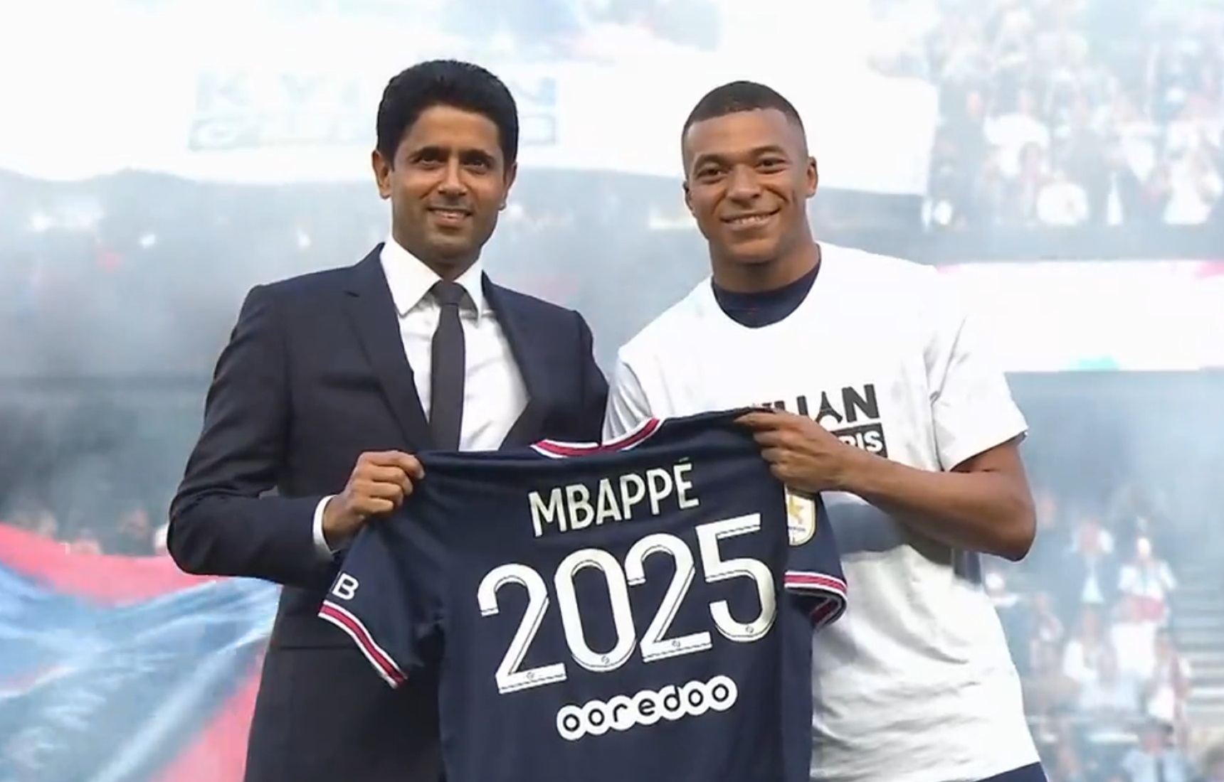 Kylian Mbappé zostaje w PSG