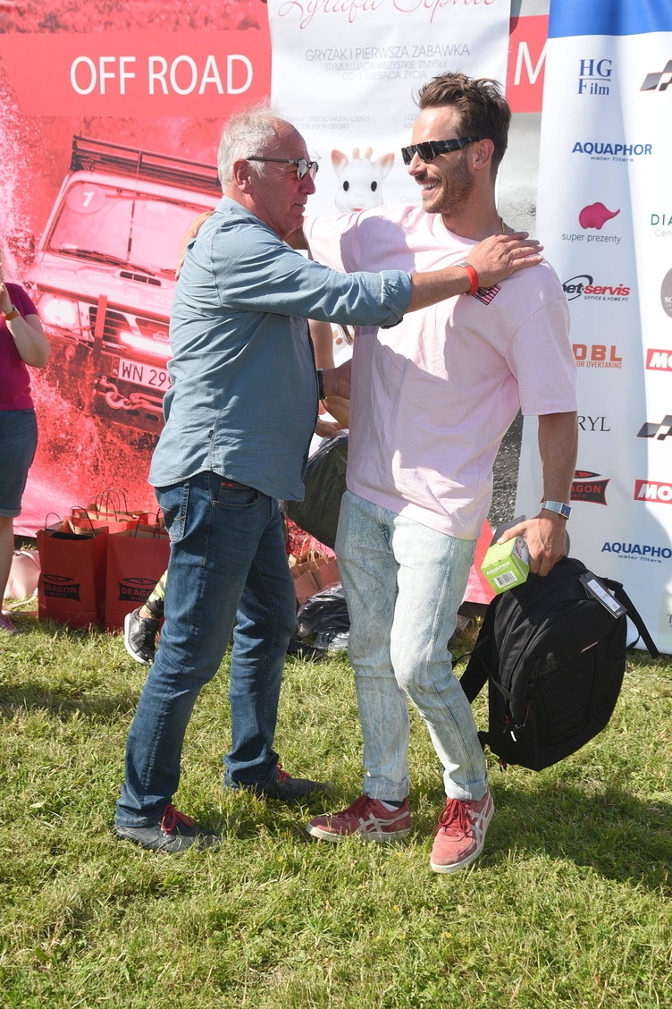 Karol Strasburger Vip Cross