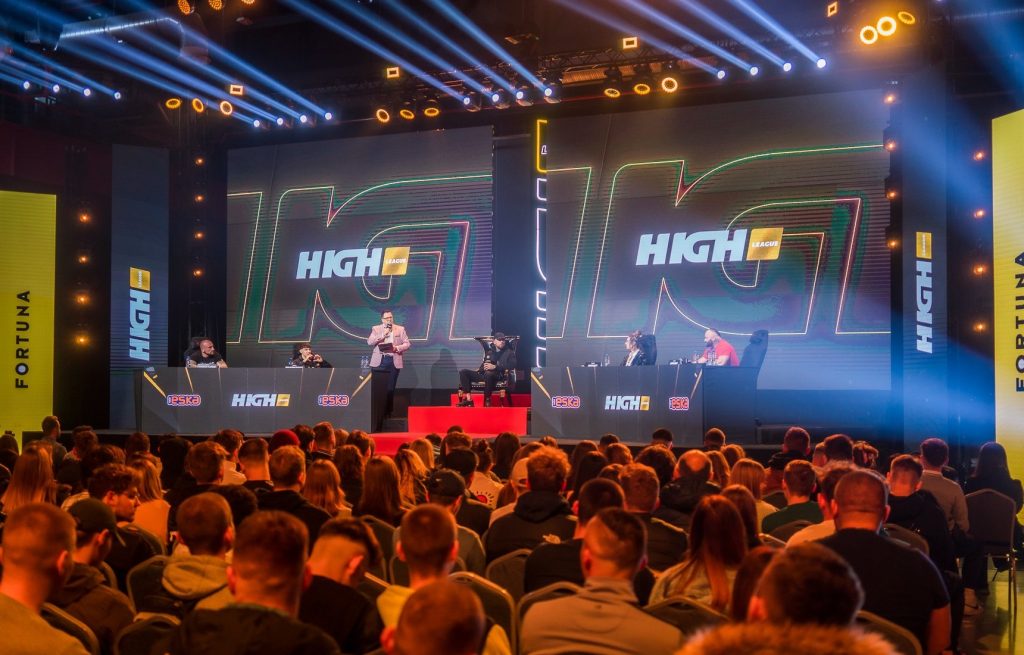 Pierwsza konferencja HIGH League 4