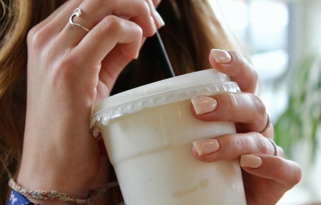 efektowne kubki koktajlowe