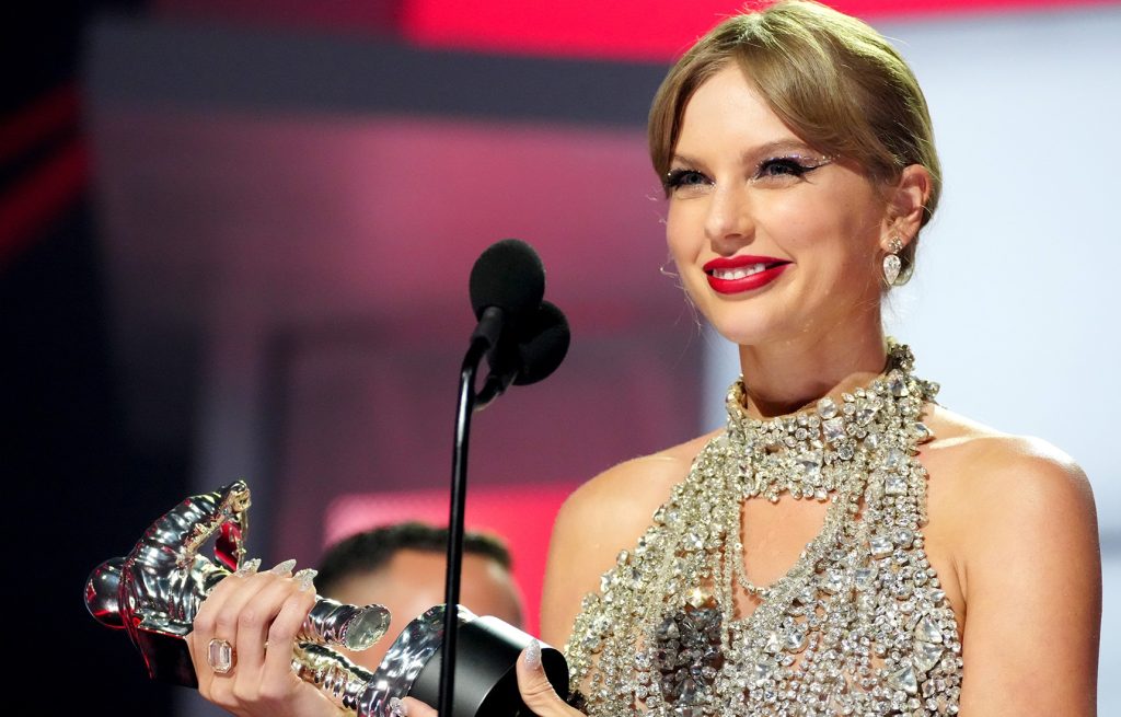 MTV VMA 2022 laureaci