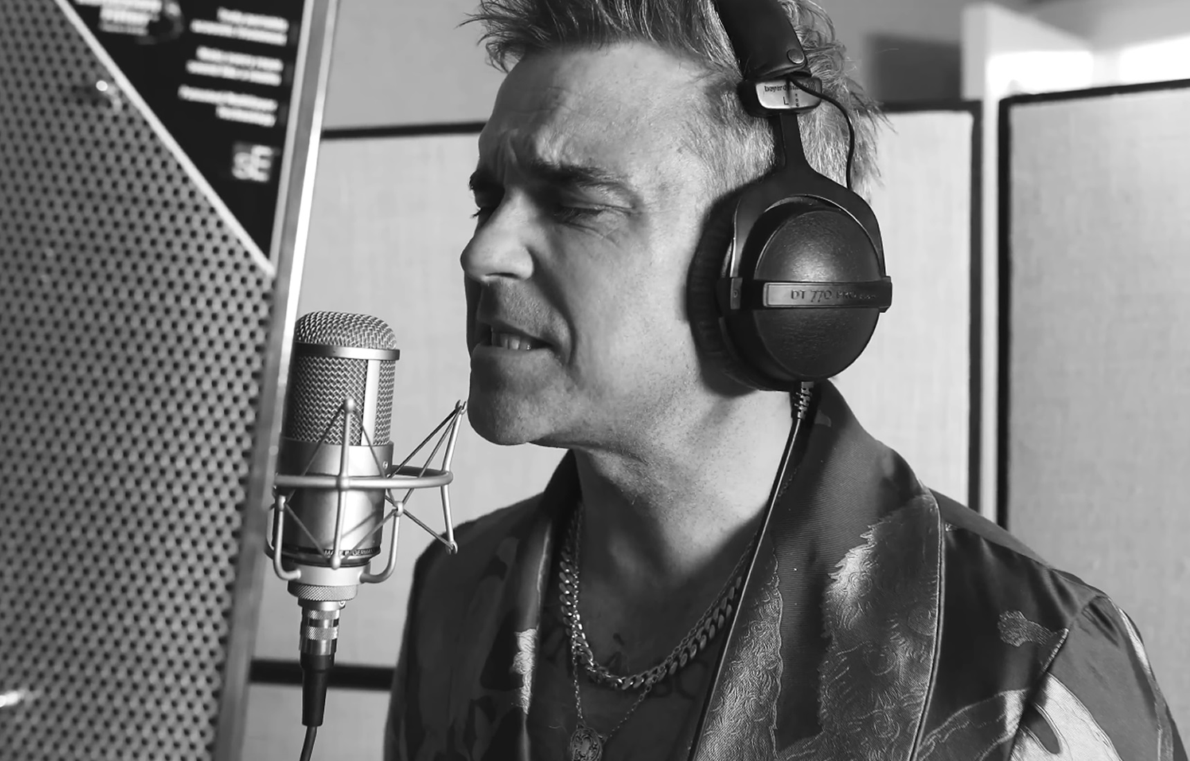 Robbie Williams XXV