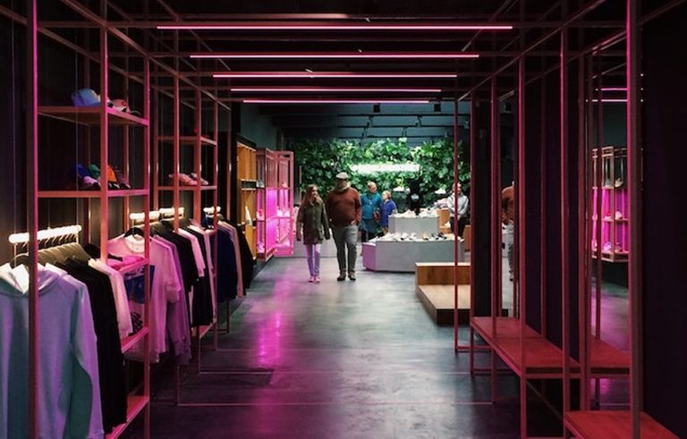 zakupy kosmetyczne i odzieżowe