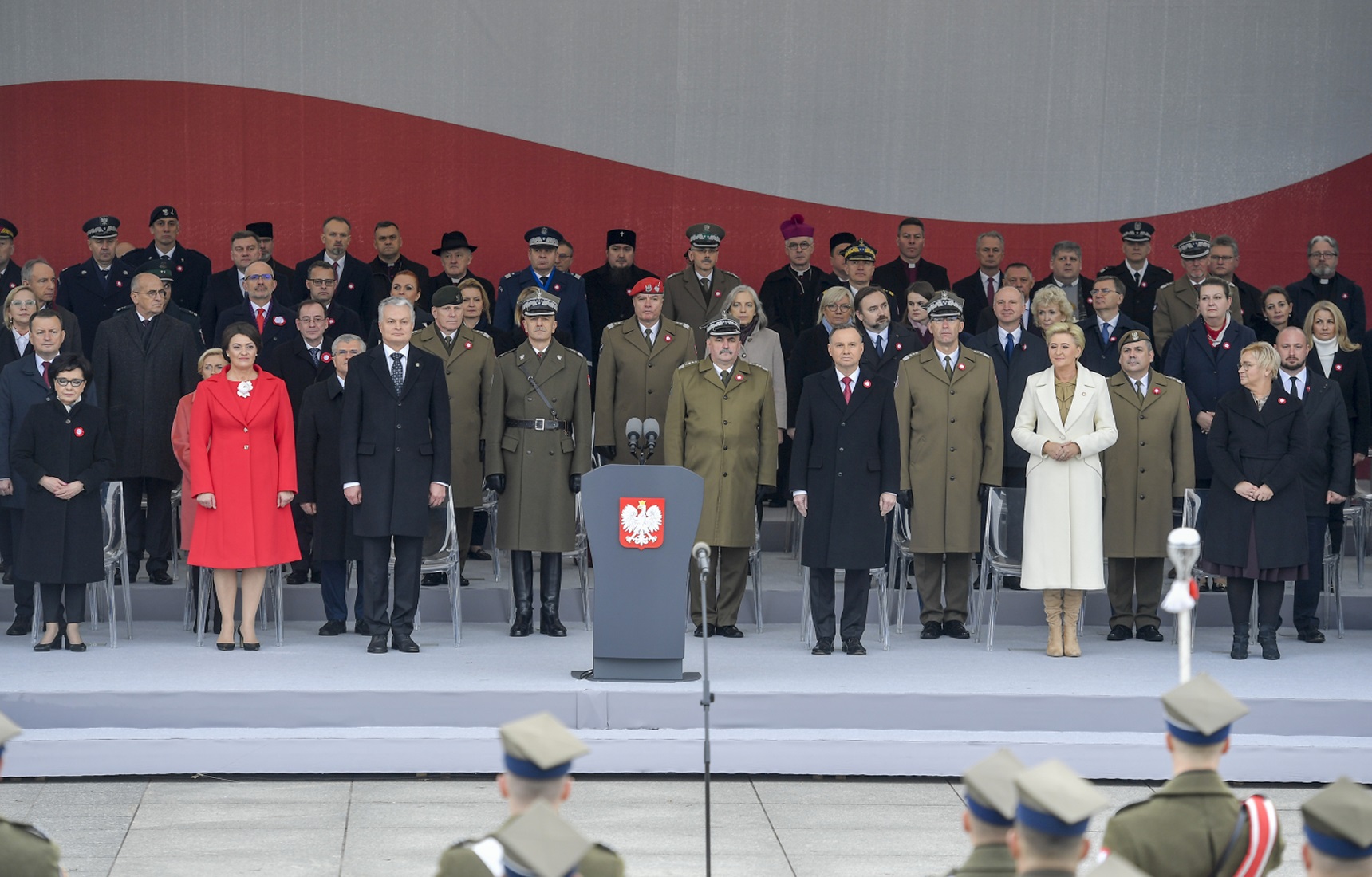 11 listopada 2022 obchody