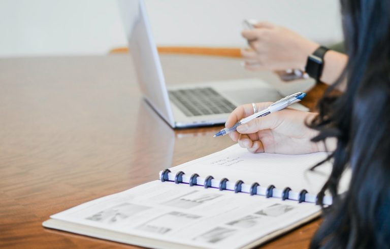 prowadzenie ksiąg rachunkowych