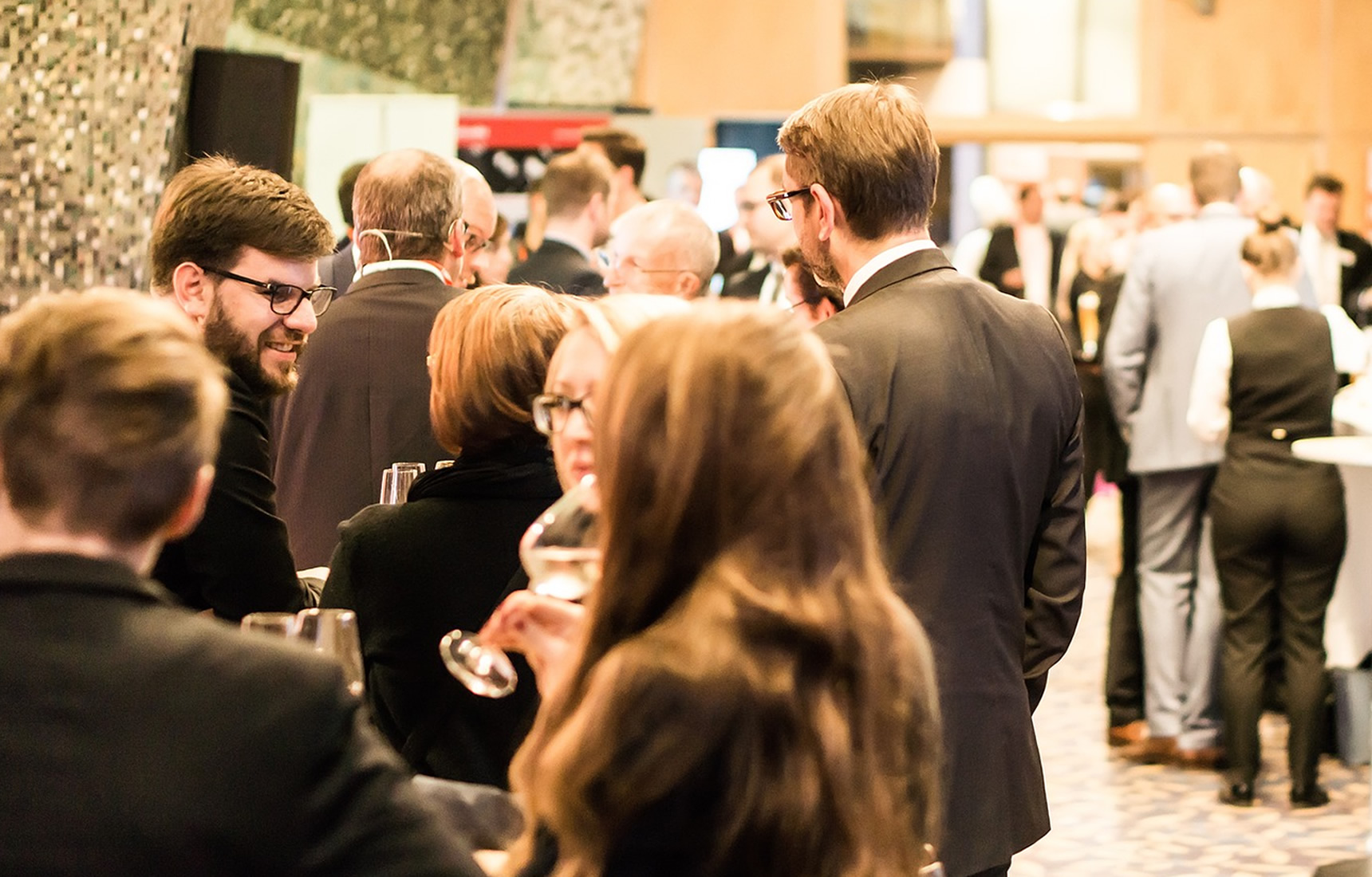 Business Market Night Edition