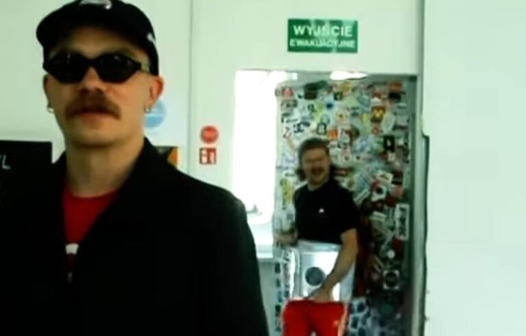 WaluśkraksaKryzys singiel