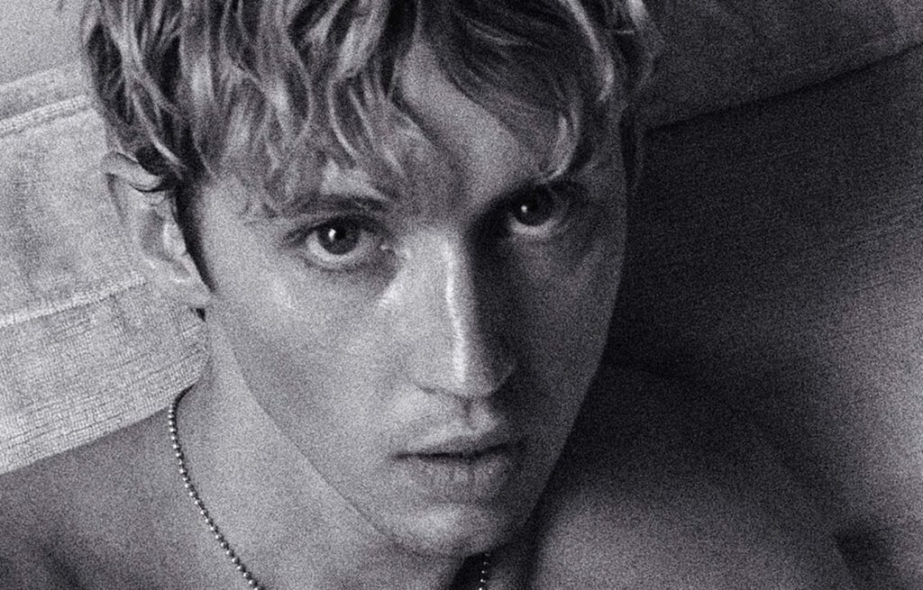 Troye Sivan Something