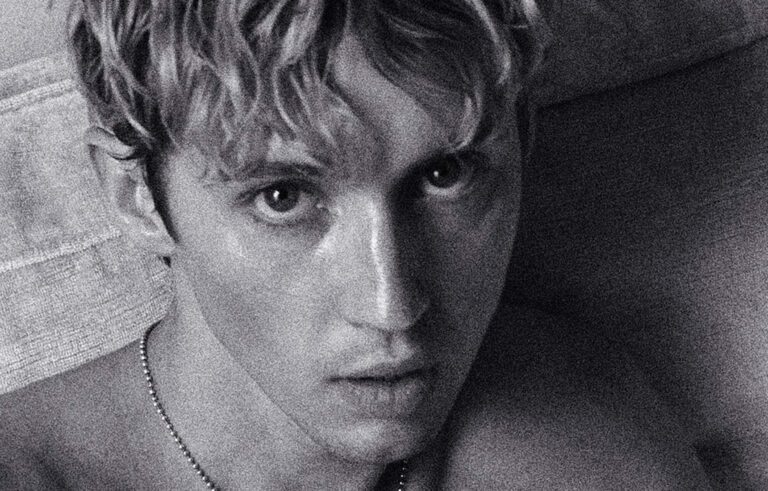 Troye Sivan Something