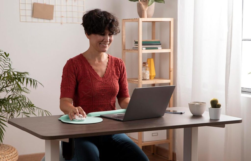 Biurko regulowane elektrycznie