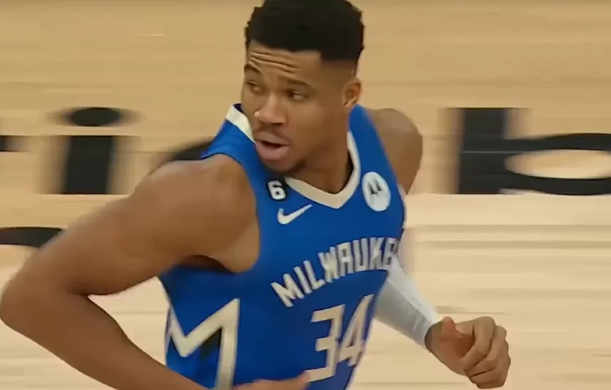 Giannis Antetokounmpo Kareem Abdul-Jabbar