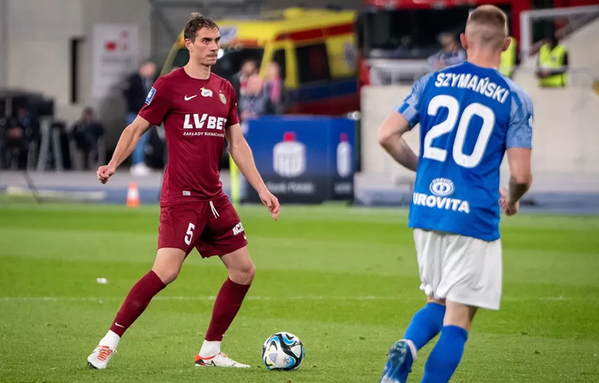 Ruch Chorzów remisuje ze Śląskiem