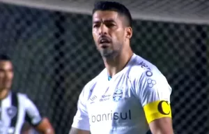 Luis Suárez hat-trick Botafogo