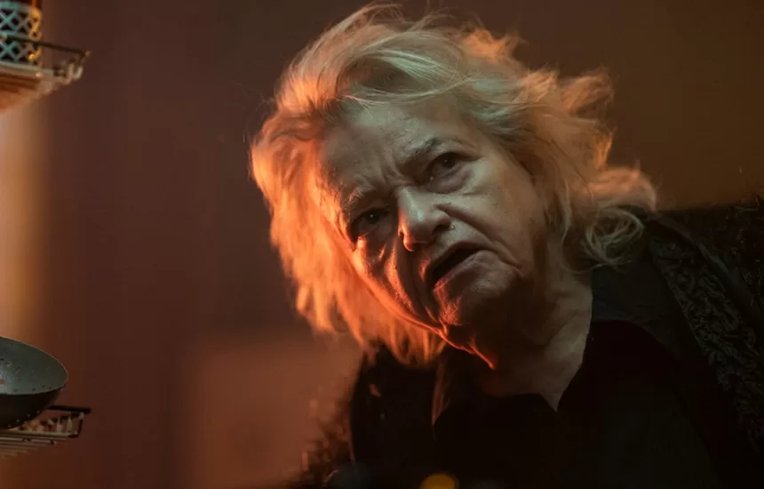 Anna Seniuk horror story