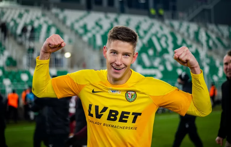 Rafał Leszczyński bramkarz kolejki