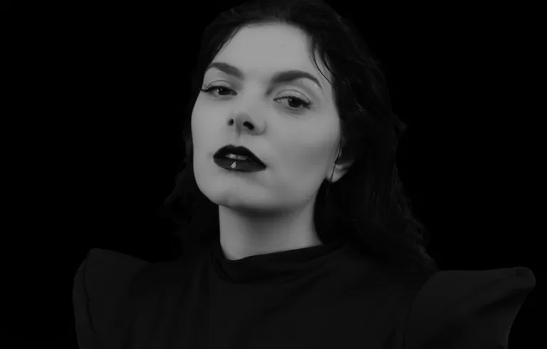 Cheap Tobacco Bez słów